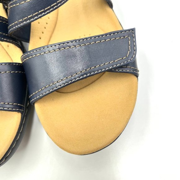 Clarks Size 11 Merliah Coral Navy Blue Leather Low Wedge Slip On Sandals Shoes - Picture 5 of 15